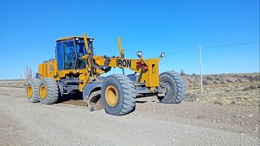 Avanzan las obras en una ruta que conecta nuestro país con Chile